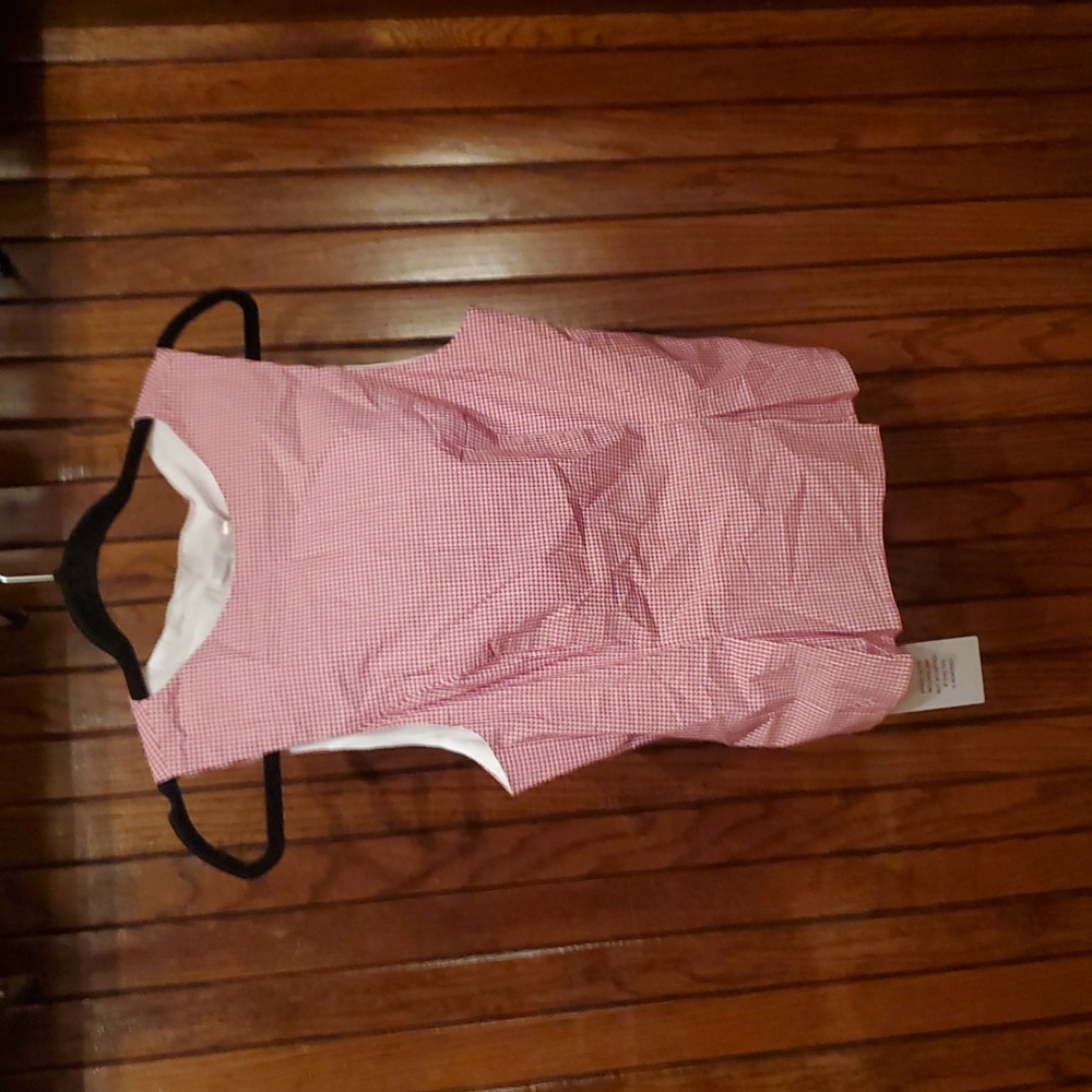 MORE TO COME SIZE MEDIUM Red Sleeveless Women's Top